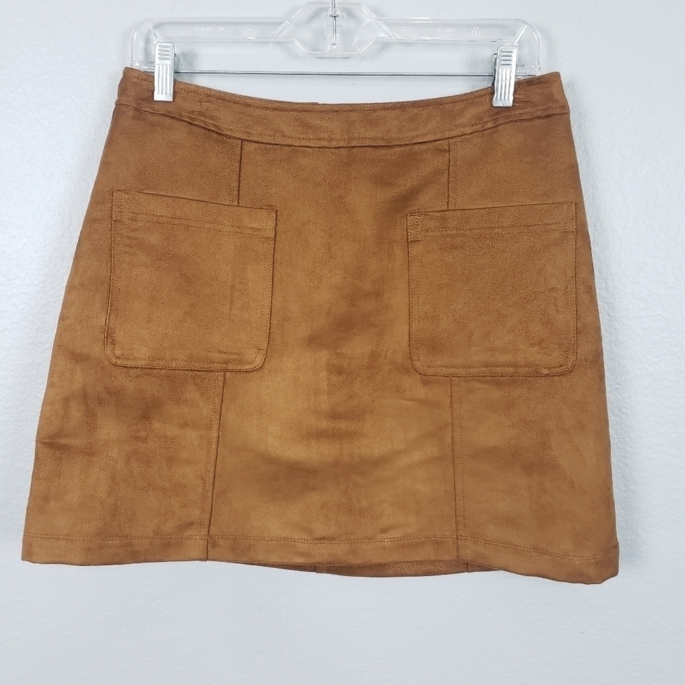 OLD NAVY Faux Suede A Line Mini Skirt Front Pockets Tan Sz 8